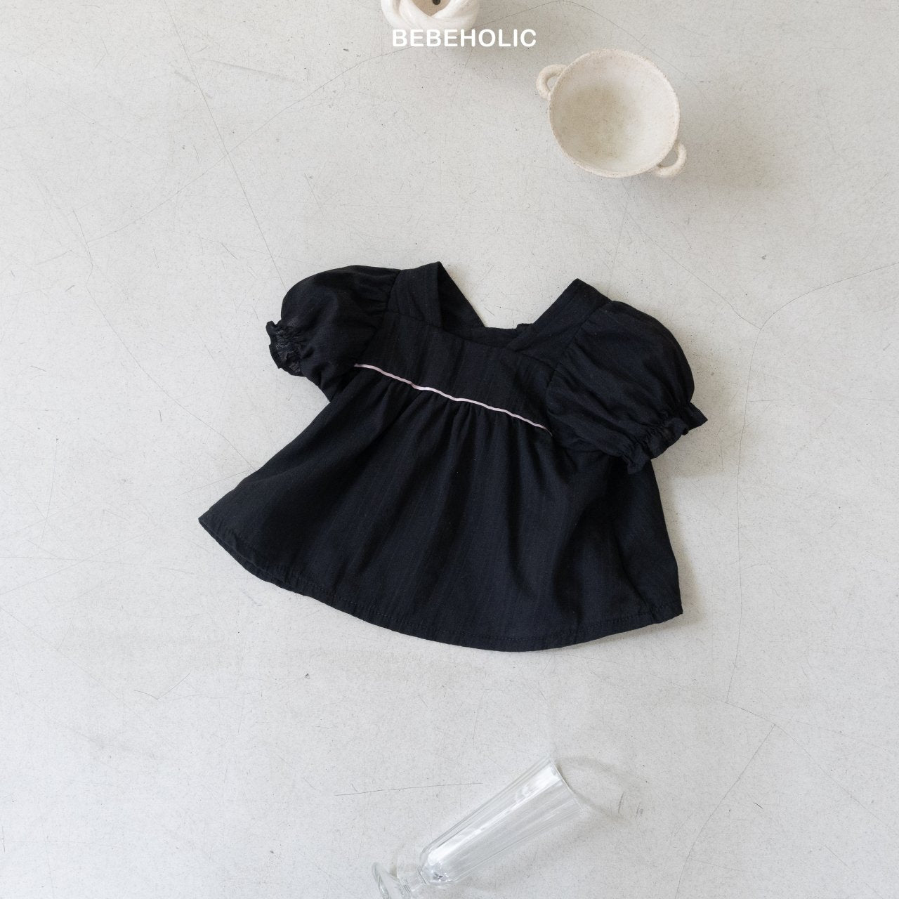 【🇰🇷BEBEHOLIC】Flutter-Sleeve Blouse
