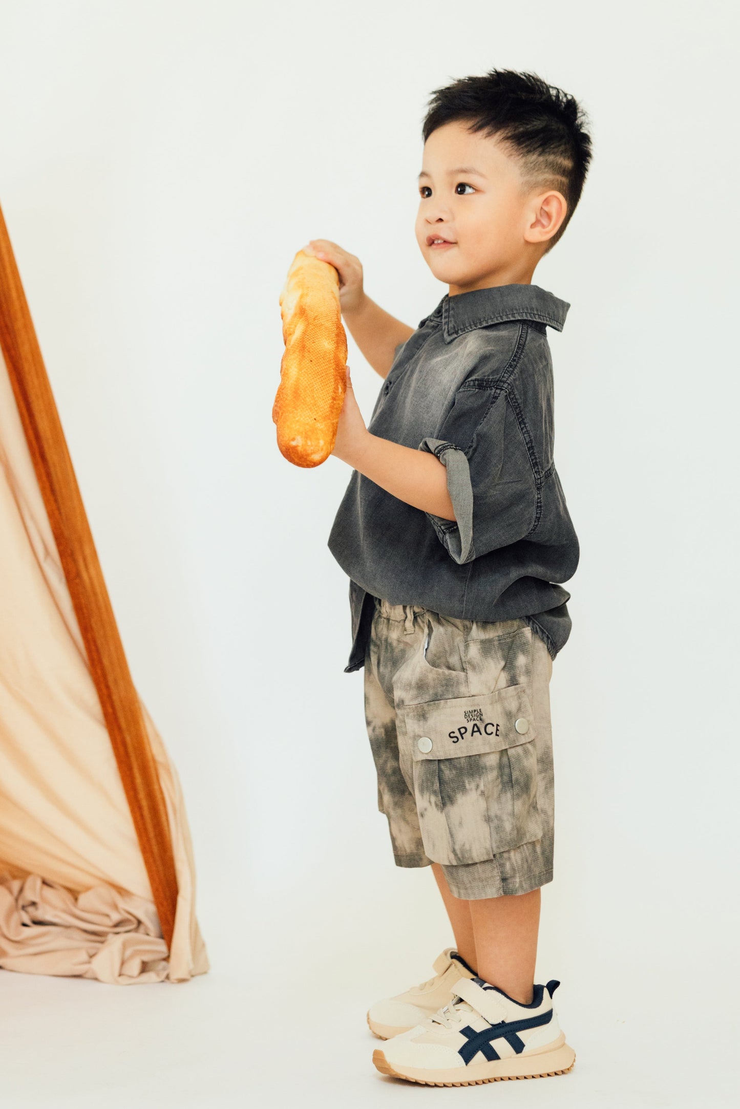 Spray Dye Cargo Shorts