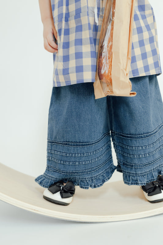 Flowy Tiered Ruffle Flare Jeans