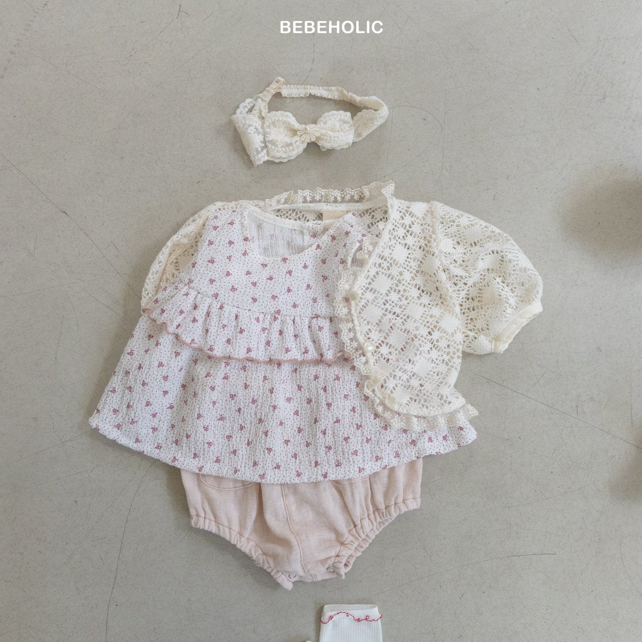 【🇰🇷BEBEHOLIC】Like Blouse